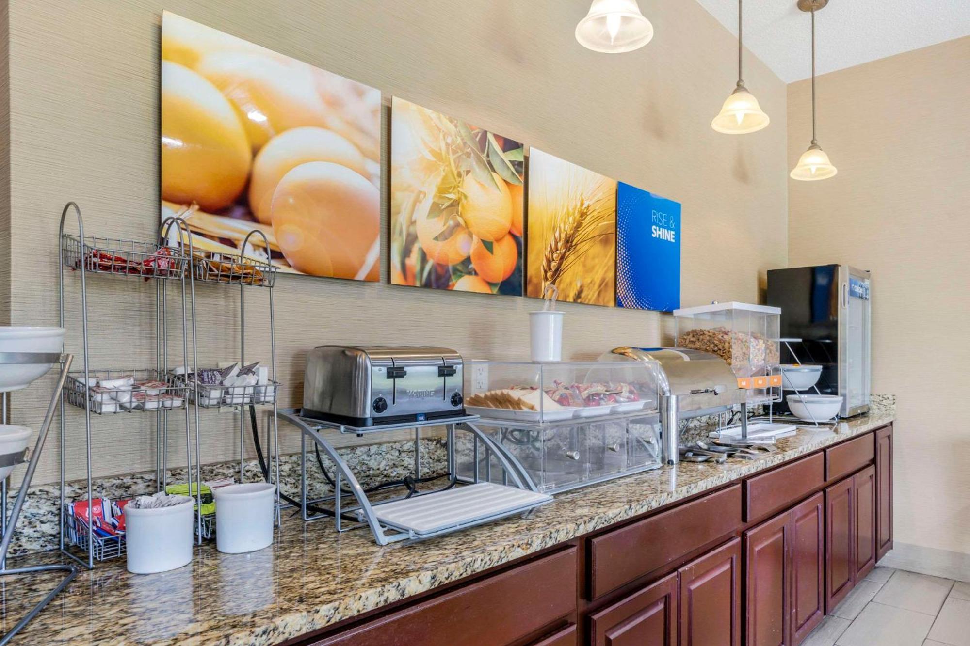 Comfort Inn&Suites La Grange Extérieur photo